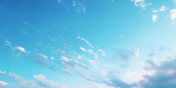 出门抬头看看天空究竟是哪首歌？